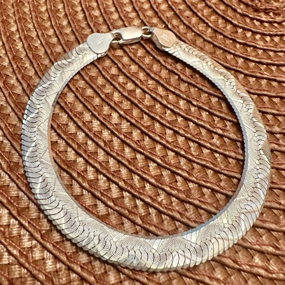 925 Italy Silver 6.35mm Diamond Cut Bracelet  8g   7”